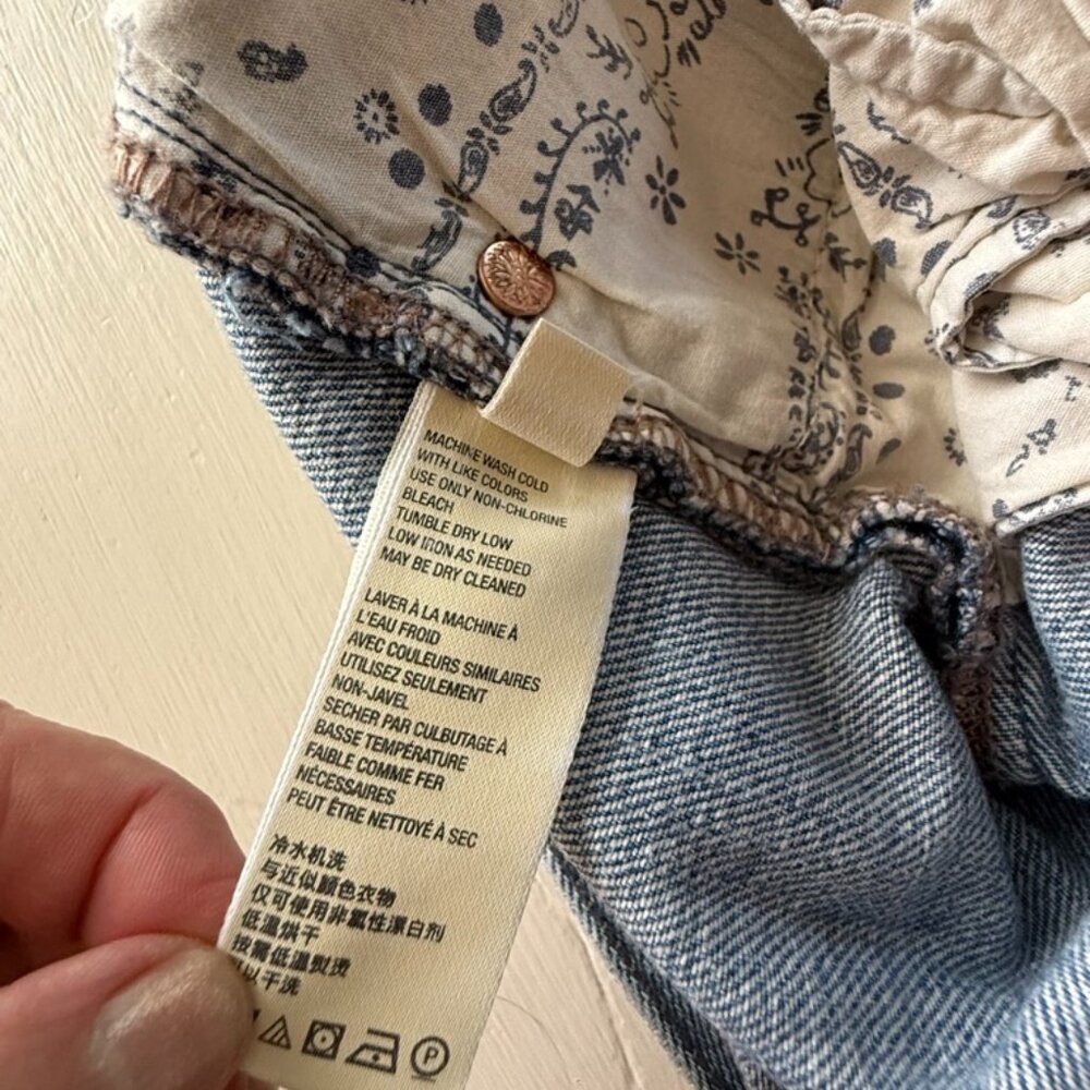 Free People “Sequoia” denim boyfriend shorts- Size 31 - Picture 6 of 9